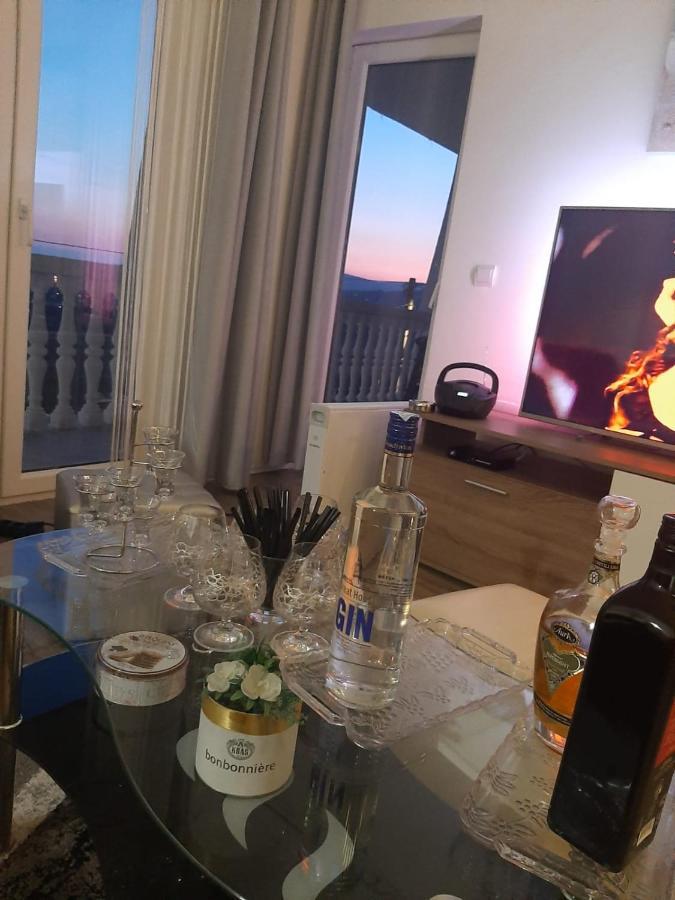 Apartment Natali Kaštel Stari Εξωτερικό φωτογραφία